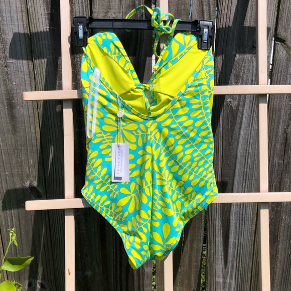 Trina Turk TRELLIS Green One Piece Swimsuit NWT Sz 4 - Picture 7 of 7